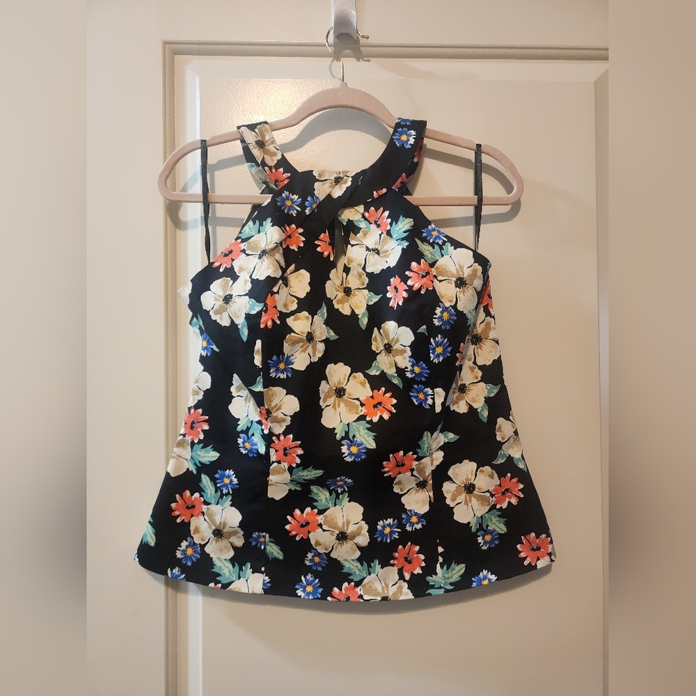 WHBM flower print top